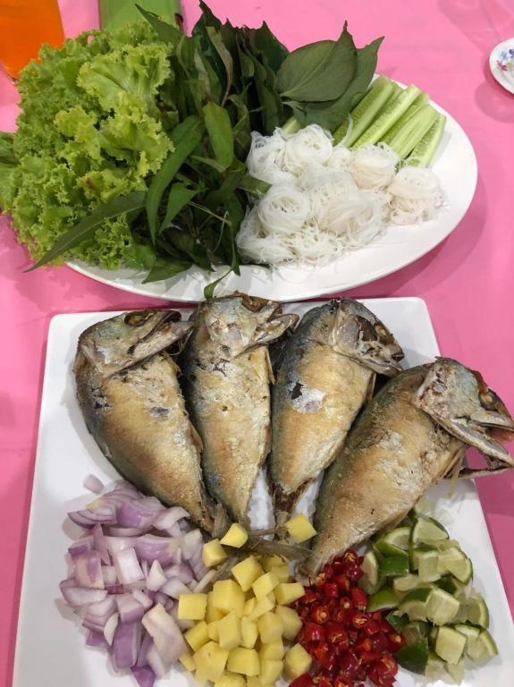 Pornsiri Hotel Sisaket Luaran gambar