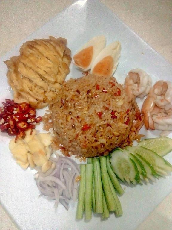 Pornsiri Hotel Sisaket Luaran gambar