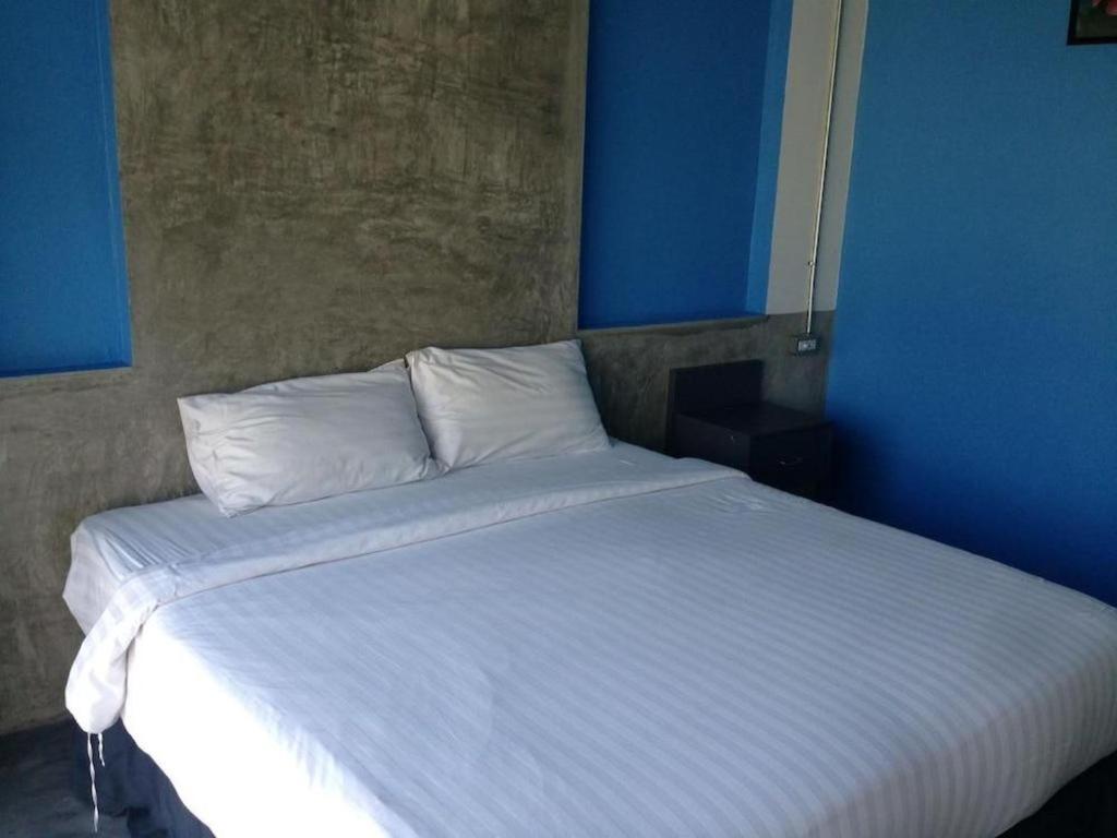 Pornsiri Hotel Sisaket Luaran gambar